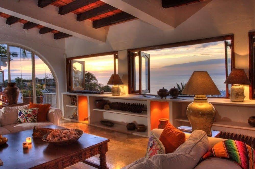 Отель Casa Louisa Пуэрто-Вальярта Экстерьер фото