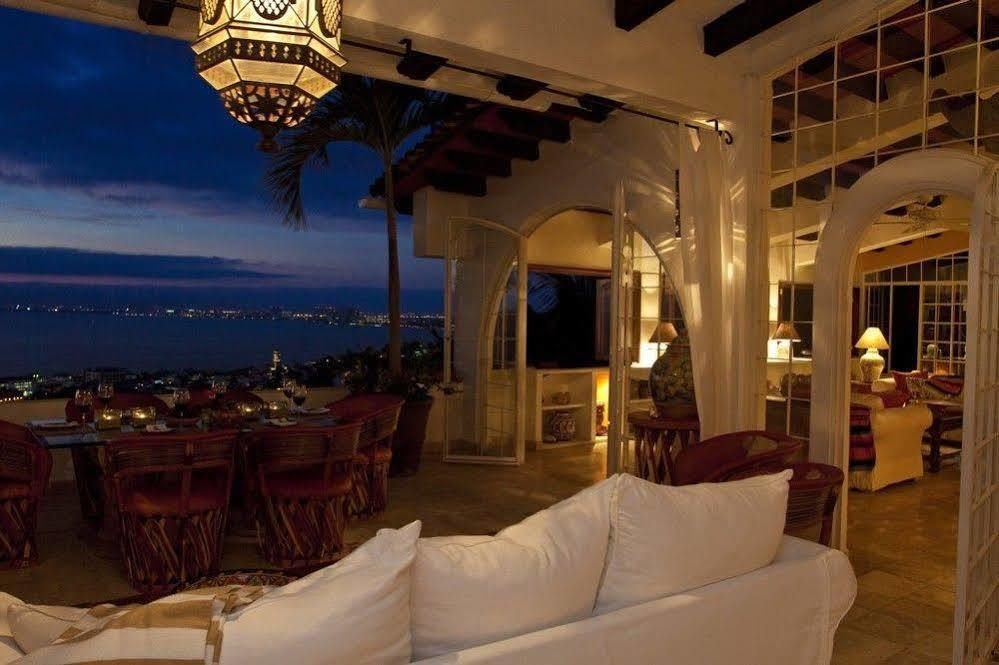 Отель Casa Louisa Пуэрто-Вальярта Экстерьер фото